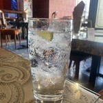 OVERWHELM HAMBURGER & BAR STAND - 