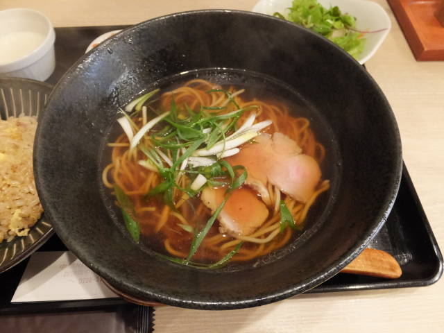 中華キッチン レンゲ (中華Kitchen れんげ) - 西宮(JR 中華キッチン レンゲ (中華Kitchen れんげ) - 西宮(JR