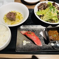 焼肉あきら 本郷本店 - 