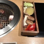 仙台牛と牛たん 肉のいとう - 