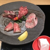 仙台牛と牛たん 肉のいとう 名駅三丁目店 - 