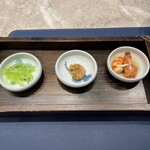 蟹王府 - 前菜三種