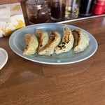 中華 みよし - 餃子460円（土曜は餃子デー230円）