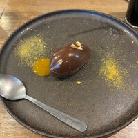 レ・ピコロ - 水チョコ、アプリコットソース