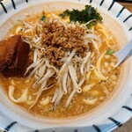 濃口背脂味噌らーめんと餃子 大福帳 - 