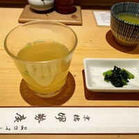 伊勢廣 京橋本店 - スープとお漬物