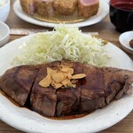 厚切りレアとんかつ まことん - 