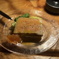カルネジーオ イースト - 