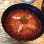 知床料理 一休屋 - 時しらずの親子丼