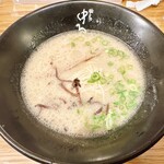 ラーメン 焼売 あたる - 元祖豚骨ラーメン