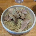 らぁ麺 なか川 - 端叉焼が入った替玉