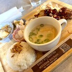 DAILYデリBENTOU×MOSOHA kitchen - 唐揚げランチ★ 〜ヤムニョムチキン〜