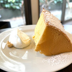 ちいろば - 店内手作りのシフォンケーキ