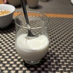 ウチダ テイ - 杏仁豆腐