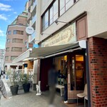 パティスリー モンプリュ - 外観