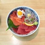 焼津さかなセンター　山水 - 4種盛り丼