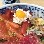 焼津さかなセンター　山水 - 4種盛り丼