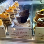 パティスリー モンプリュ 本店 - モントゥール