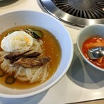 食道園 - 半冷麺が来たよ！