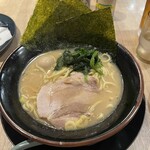 横浜家系ラーメン 天来家 - 