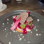 Stillwater River Cafe, Restaurant and Wine Bar - 前菜。お野菜たっぷり。赤いのはビーツだったと思います