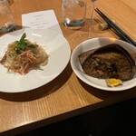 Az/ビーフン東 - 叉焼きと酸白菜の焼きビーフン、中華ちまき