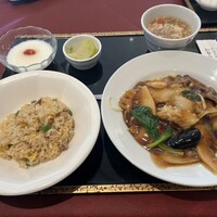 謝朋殿 幕張店 - 