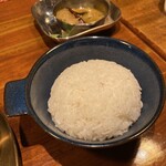 カレーと百姓 - おかわり ライス ¥100