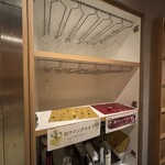 Cerdi - グラスはここから自由に。グラス交換なしで飲み放題。