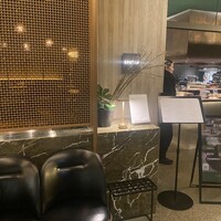 ERUTAN RESTAURANT BAR - 
