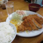 トンカツ定食