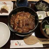 ひつまぶし名古屋備長 ラシック店 - 
