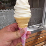 洋菓子　アリス - ソフトクリーム　２７０円　【　２０１４年６月　】