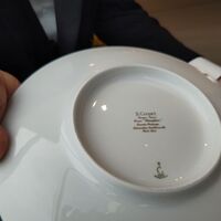 オーベルジュ・ド・リル ナゴヤ - フランスから取り寄せたお皿