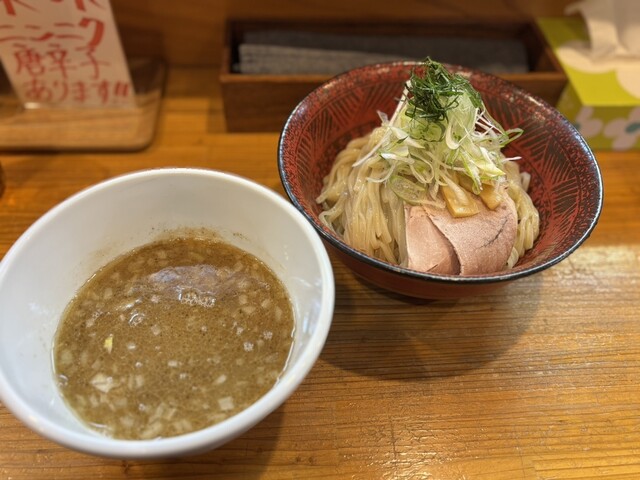 ラーメン丸 らぁ麺 まる月 - 大分/ラーメン | 食べログ
