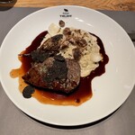 283266215 - ⑤下野牛フィレ肉の藁焼き＆ﾄﾘｭﾌﾁｰｽﾞﾘｿﾞｯﾄ