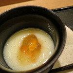 虎白 - 先附：雲丹 白アスパラガスすり流し