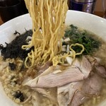 めんくま - 背脂醤油ラーメン