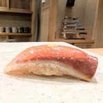 東麻布 天本 - 能登の寒鰤