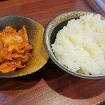 超多加水純手打ち麺 仁しむら - キムチセット