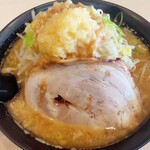 麺屋新月 - ちょっとアップな写真