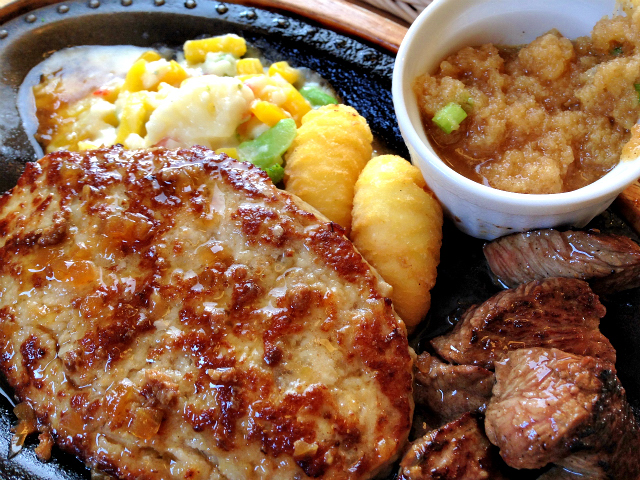 びっくりドンキー 湊高台店 - 白銀（ファミレス）の写真