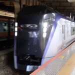 かめや - 新宿駅に入線した、あずさ５号南小谷行き