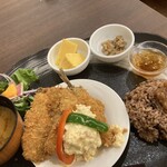 奥出雲玄米食堂井上 - 