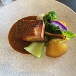 ビストロ HIBIKI - 豚塊肉のマスタードソース焼き