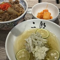 焼肉&手打ち冷麺 二郎 KANAYAMA - 