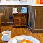 Victoria 1842 - フレンチトースト、ミルクティー