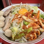 ラーメン二郎 - ラーメン（950円）＋汁なし（100円）＋味うずら（100円）＋SUPERキムチ（130円）、ニンニクコール