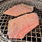 焼肉ホルモン はねいし - 