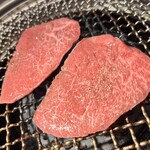 焼肉ホルモン はねいし - 